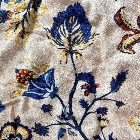 Basic‎ Editions Cream Floral Bohemian Style Blouse NWT - Picture 10 of 11